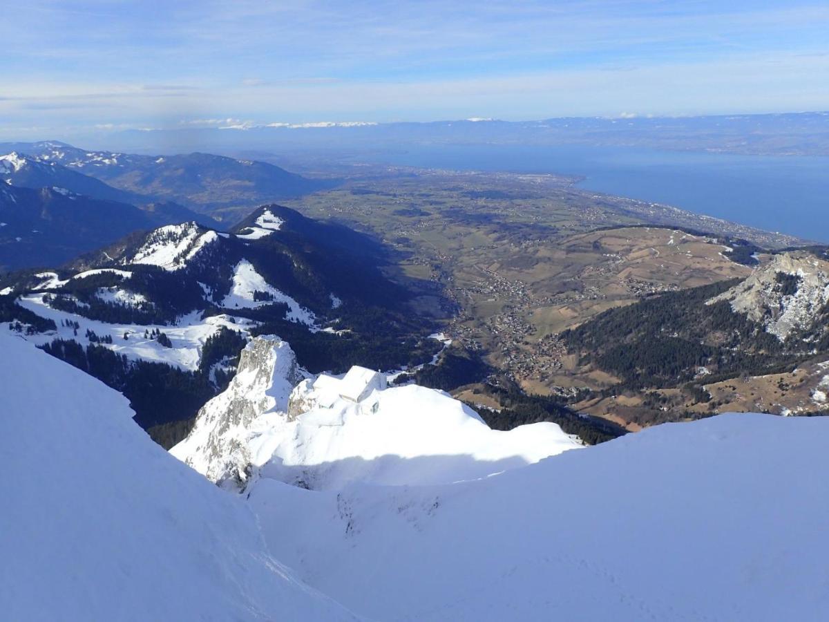 Le 211,Ski Et Randonnee, Lave Linge ,Parking Bernex Luaran gambar